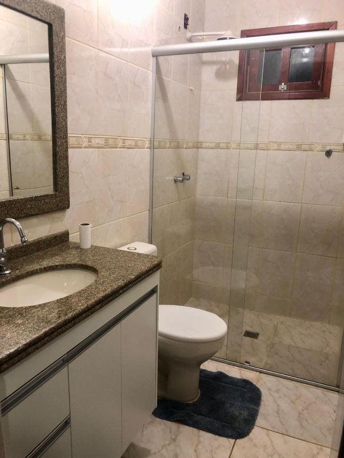 Casa 3/4 Com Piscina E Mesa De Sinuca Em Casa de férias Caldas Novas